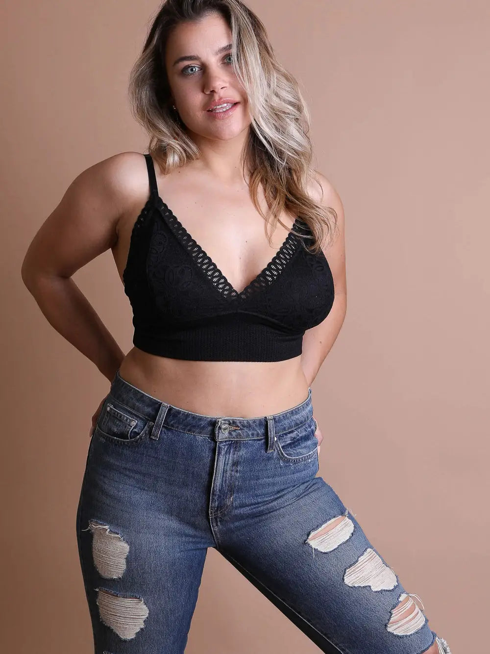 Black Lace Longline Seamless Bralette with Adjustable Straps (Includes Plus!)