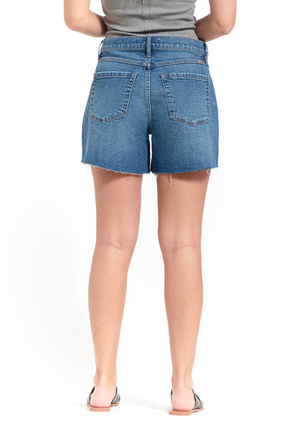 Light Medium Wash Loose Fit Mid Rise 5" Length Fray Hem Denim Short
