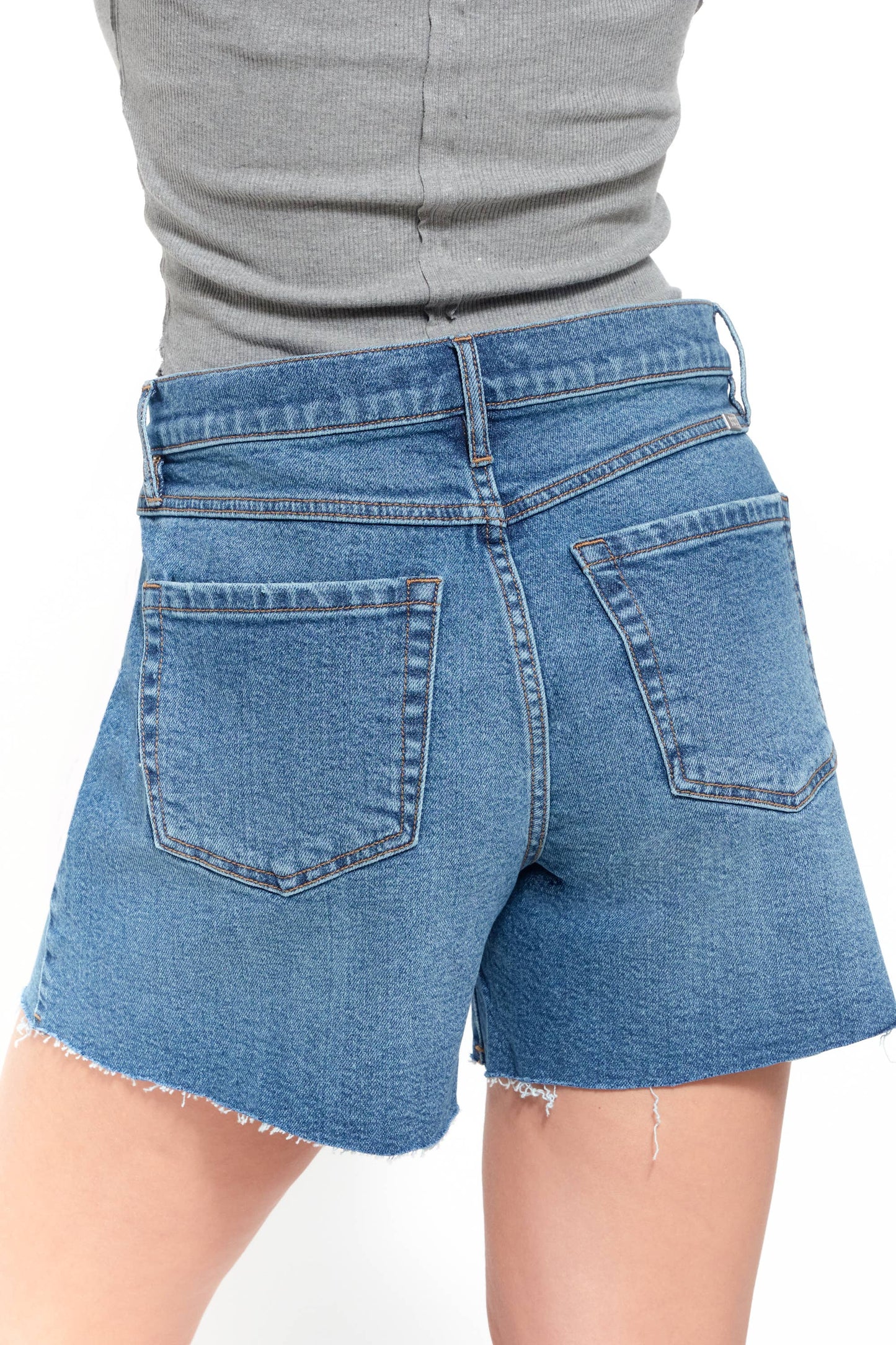 Light Medium Wash Loose Fit Mid Rise 5" Length Fray Hem Denim Short