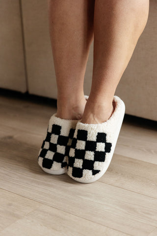 Checked Out Slippers in Black (ONLINE EXCLUSIVE!)